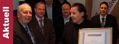 Zertifikate überreicht