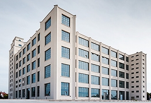 Der NINO HOCHBAU - markanter Wirtschaftspunkt in der Region.